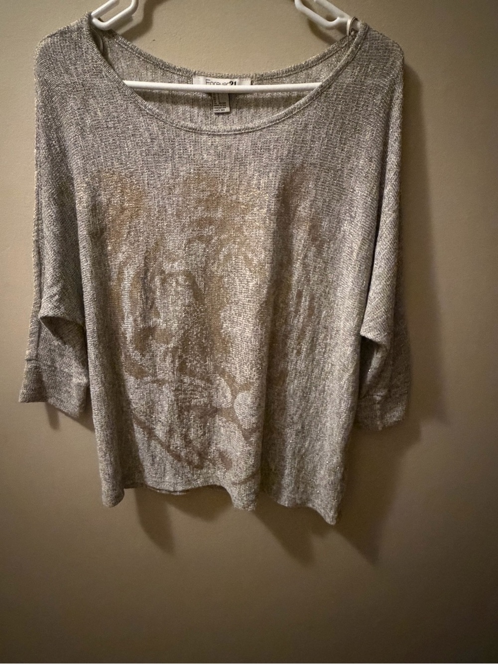 Forever 21 Oversized Metallic Gold/Grey "Tiger" Knit Neck Top Sz Small